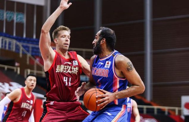 开云app下载-今晨突围战来临，北京首钢围绕中超更衣室发声，更衣室稳定，细节决定成败的简单介绍