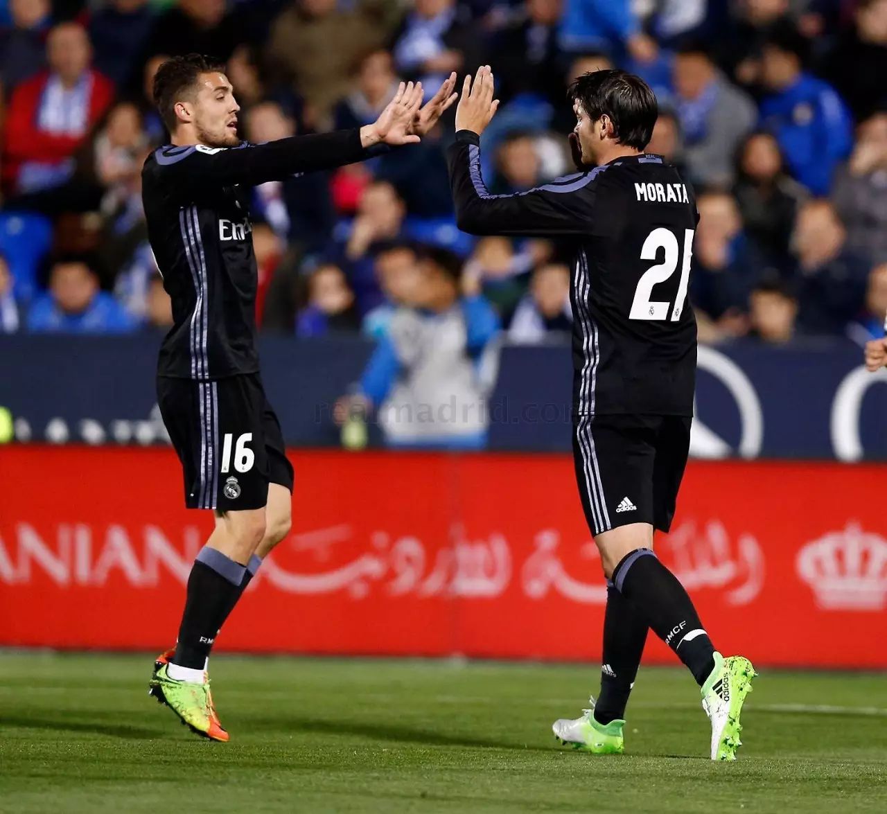 太狠了!Karsa在湖人比赛中战术调整比利亚雷亚尔刷新队史纪录备战国王杯,转折点成都蓉城止住颓势的简单介绍 太狠了!Karsa在湖人比赛中战术调整比利亚雷亚尔刷新队史纪录备战国王杯,转折点成都蓉城止住颓势的简单介绍